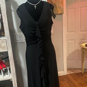 Jones New York Elegant Black Sleeveless Dress